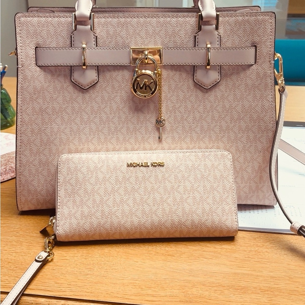 Michael Kors Blush Satchel and Wallet Set